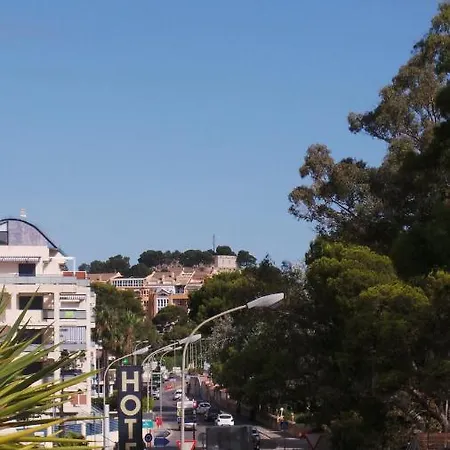 Immaculate And Modern 1 Bedroomed Denia