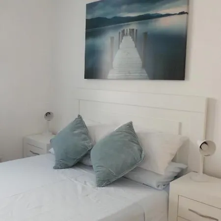 Immaculate And Modern 1 Bedroomed